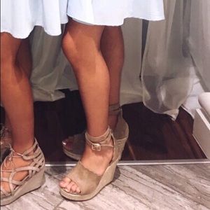 Tan Wedges